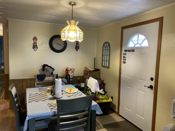 1979 REDMAN Mobile Home