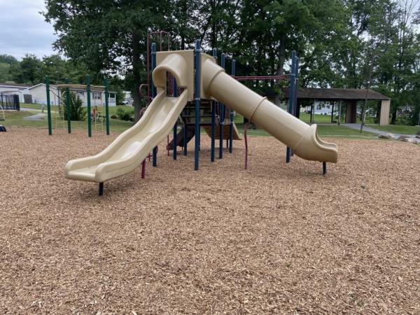 1979 REDMAN Mobile Home