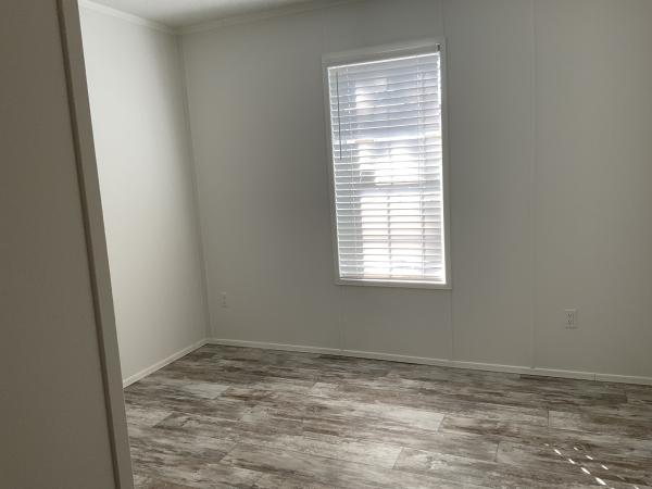 2025 Jacobsen 45217B Mobile Home