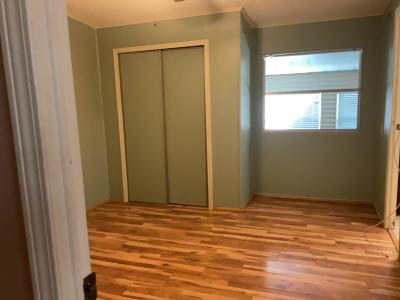 Photo 5 of 8 of home located at 15414 Lakeshore Villa Lane Tampa, FL 33613