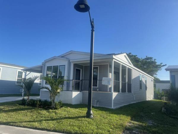 2025 Skyline - Ocala Seaside Mobile Home