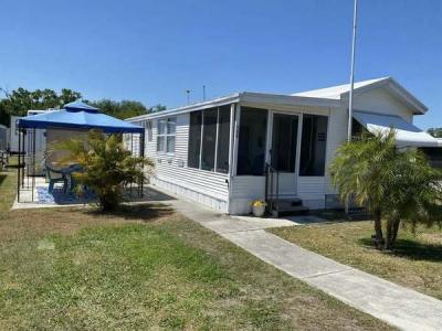 Photo 4 of 10 of home located at 2626 NE Hwy 70 Arcadia, FL 34266