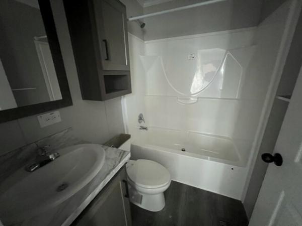 2023 Champion RA1670291F Mobile Home