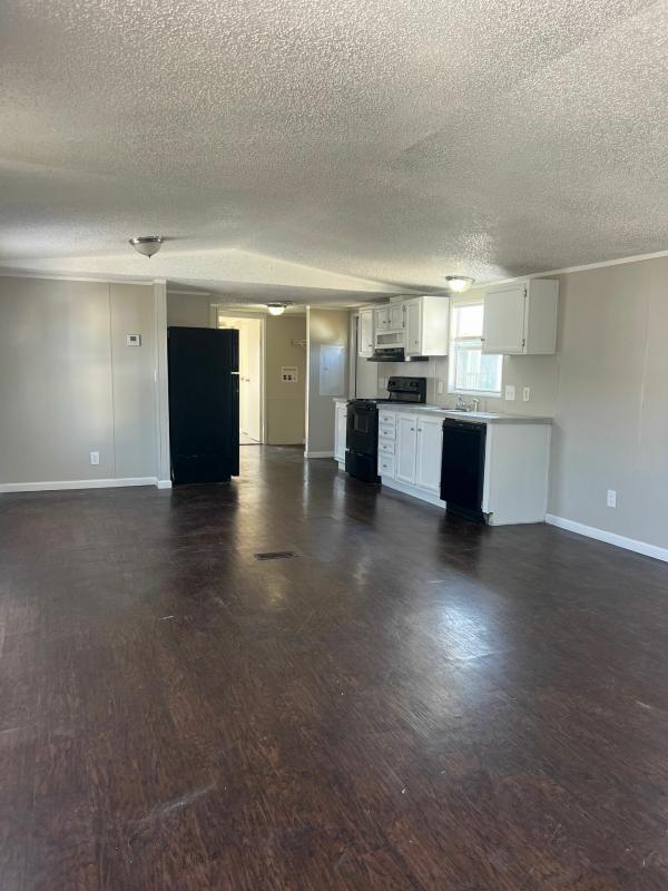 2001 Schult Mobile Home For Sale