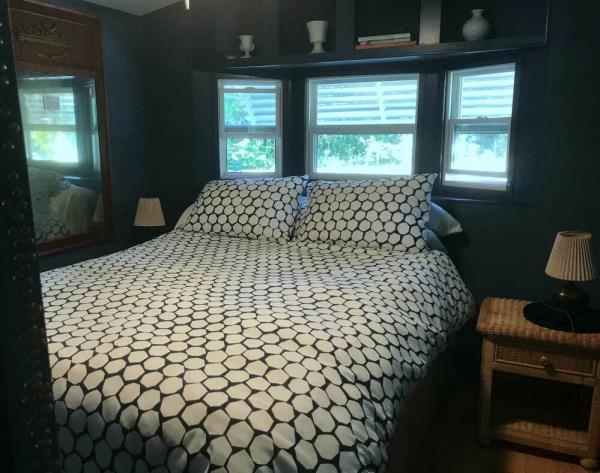 1987 Ledgerwood PT Mobile Home