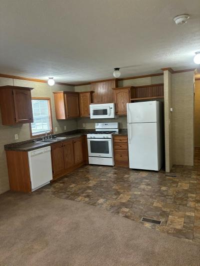 Mobile Home at 5158 K Str. NE Magnolia, OH 44643