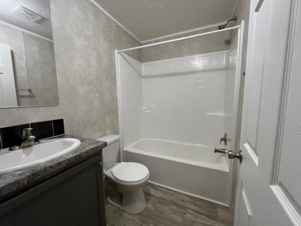 2020 ADVENTURE MOJAVE MODEL 1676-2  Home