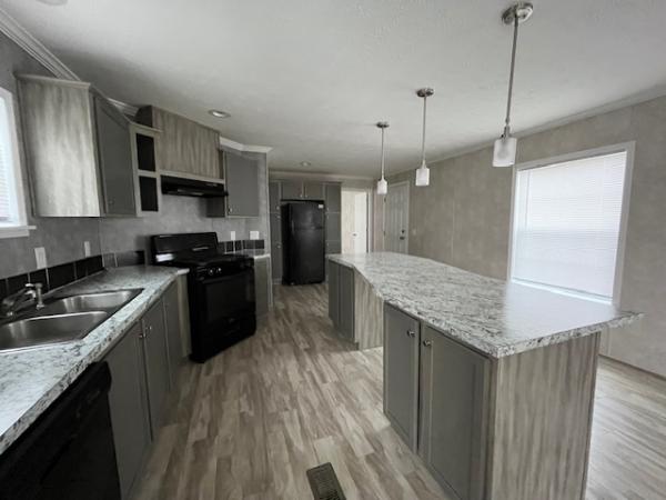 2020 ADVENTURE MOJAVE MODEL 1676-2  Home