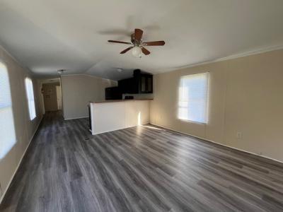 Mobile Home at 2003 Meadows Nappanee, IN 46550