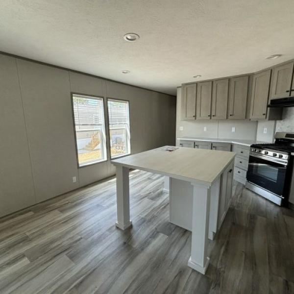 2025 Clayton Mobile Home