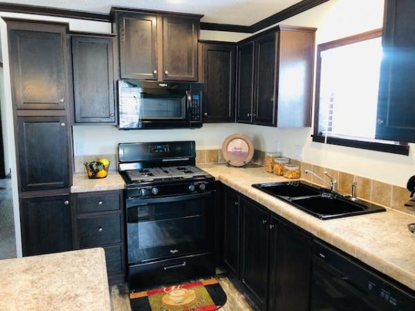 2020 Adventure Mojave 3523F  Home