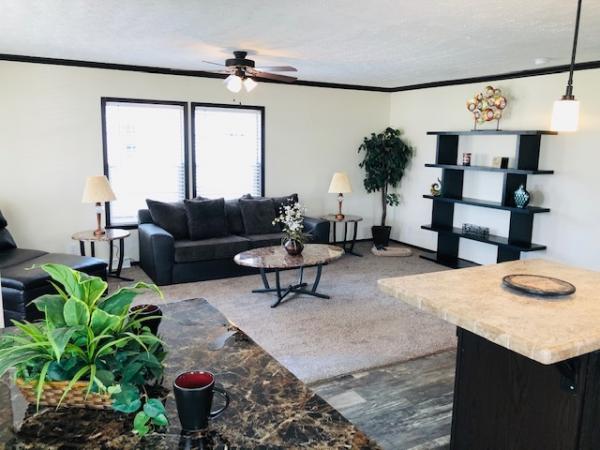 2020 Adventure Mojave 3523F  Home