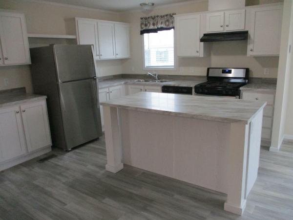 2021 Champion DD2852 209R  Home