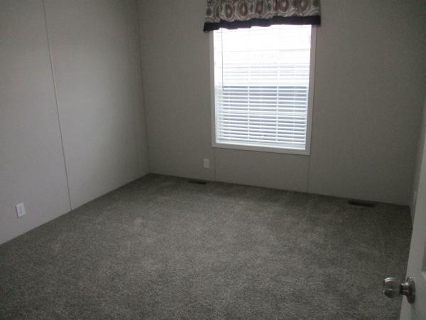 2021 Champion DD2852 209R  Home