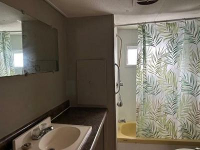 Photo 5 of 5 of home located at 10720 54th Avenue N, Lot 18 Saint Petersburg, FL 33708