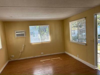 Photo 5 of 9 of home located at 10720 54th Avenue N, Lot 36 Saint Petersburg, FL 33708