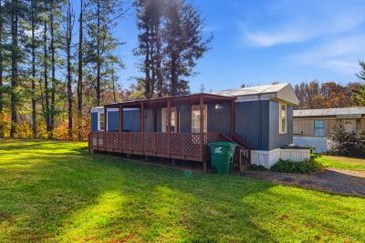 Mobile Home at 6 Hemlock Court Candler, NC 28715
