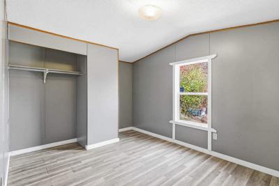 Photo 4 of 9 of home located at 15 Hemlock Court Candler, NC 28715