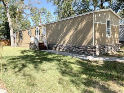 Mobile Home at 7814 Baltzell Dr Pinehurst, TX 77362