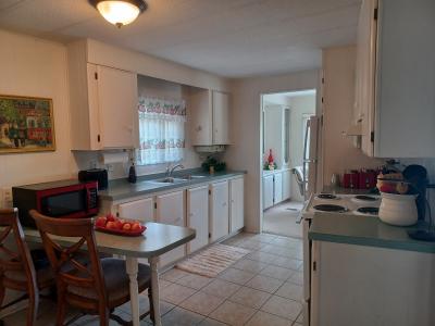 Photo 3 of 36 of home located at 39 South Rd Palmetto, FL 34221