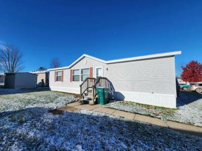 Mobile Home at 8253 Feather Hollow Fenton, MI 48430