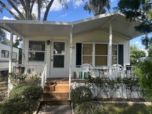 1990  Mobile Home For Sale