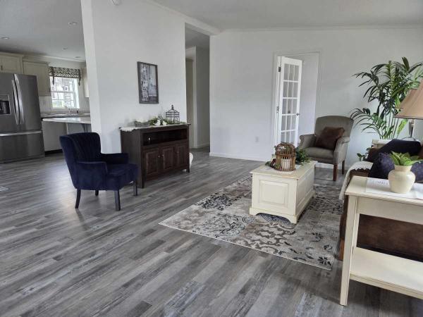 2025 Pine Grove  Home Manufactured Home