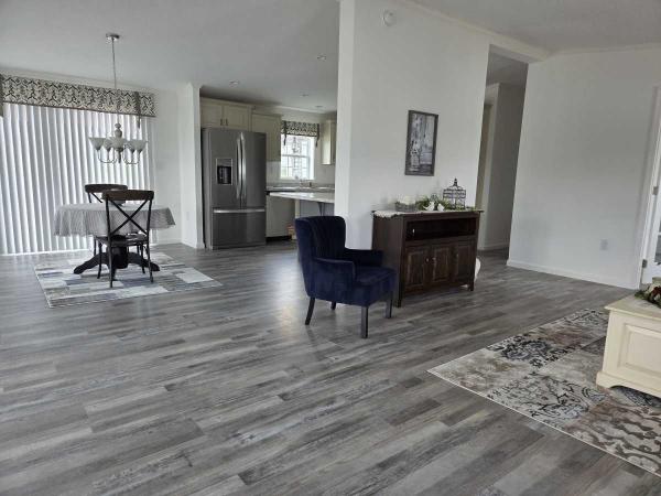 2025 Pine Grove  Home Manufactured Home