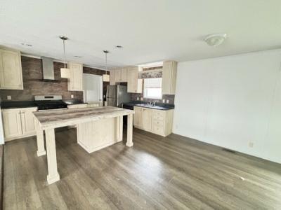 Photo 2 of 8 of home located at 2588 Crossway Lane, Lot 98 Mount Pleasant, MI 48858