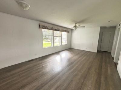 Photo 3 of 8 of home located at 2588 Crossway Lane, Lot 98 Mount Pleasant, MI 48858