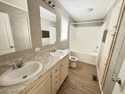 Photo 5 of 8 of home located at 2588 Crossway Lane, Lot 98 Mount Pleasant, MI 48858