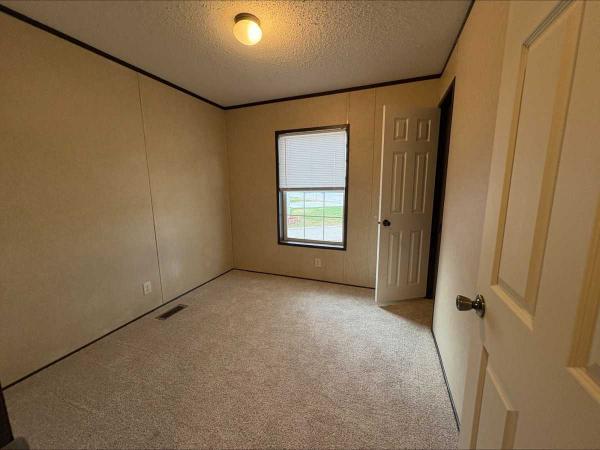 Photo 1 of 2 of home located at 119 Village Ave Pontiac, IL 61764