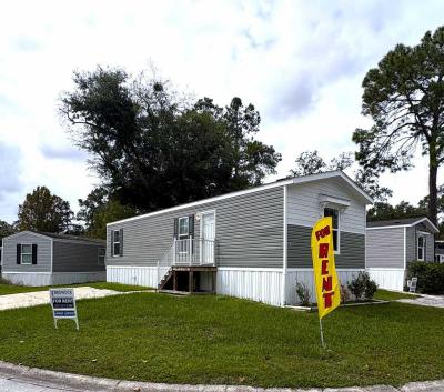 Photo 2 of 12 of home located at 5307 NE 27th Ave Lot 15 Gainesville, FL 32609