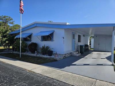 Photo 2 of 24 of home located at 9925 Ulmerton Rd., #297 Largo, FL 33771