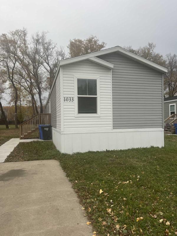 2023 Clayton Lifestyle 207 Manufactured Home