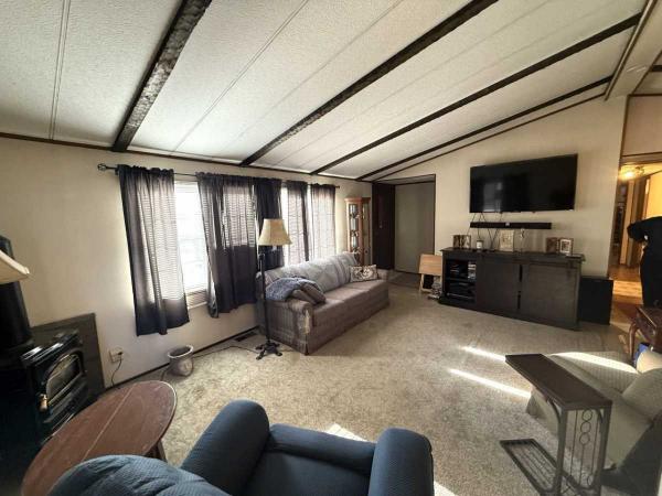 1974 Stratford Manufactured Home