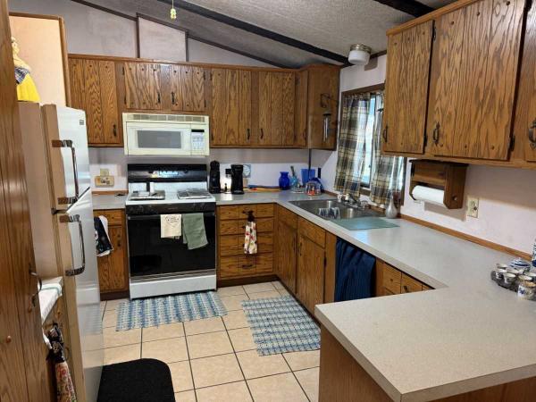 1974 Stratford Manufactured Home