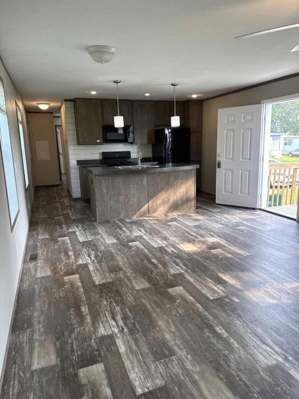 2020 Clayton - Wakarusa The Steal 6616-722 Manufactured Home