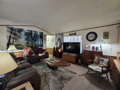 Photo 4 of 26 of home located at 2301 Oddie Bl #18 Reno, NV 89512