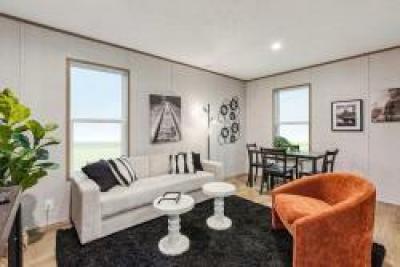 Mobile Home at 1359 Amberly Scottsburg, IN 47170