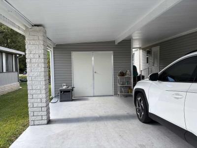 Photo 4 of 56 of home located at 4413 Arlington Park Dr Lakeland, FL 33805