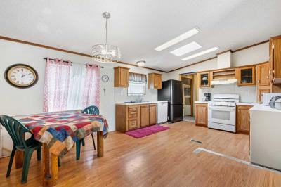 Photo 4 of 8 of home located at 435 N 35th Ave 408 Greeley, CO 80631