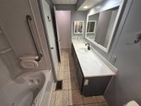 1986 SUNC Manufactured Home