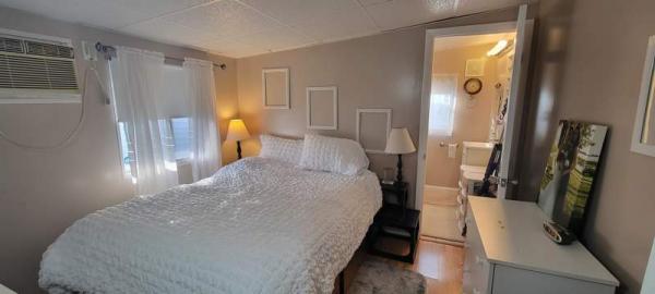 1971 Barrington Manufactured Home