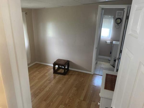 1971 Barrington Manufactured Home