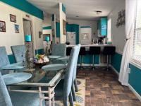 1985 Fleetwood Manufactured Home