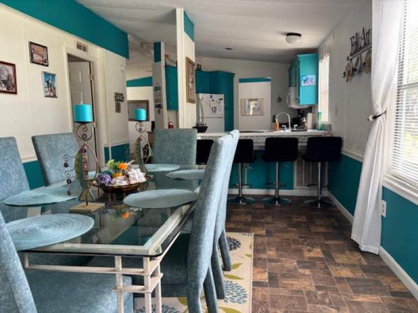 1985 Fleetwood Manufactured Home