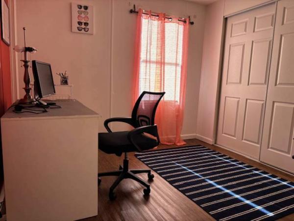 1985 Fleetwood Manufactured Home