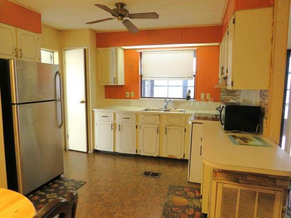 1983 Brit Manufactured Home