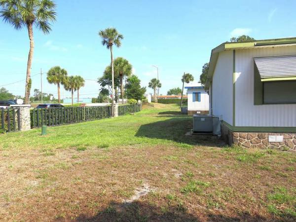 1983 Brit Manufactured Home